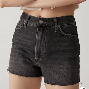 BDG girlfriend high rise black shorts